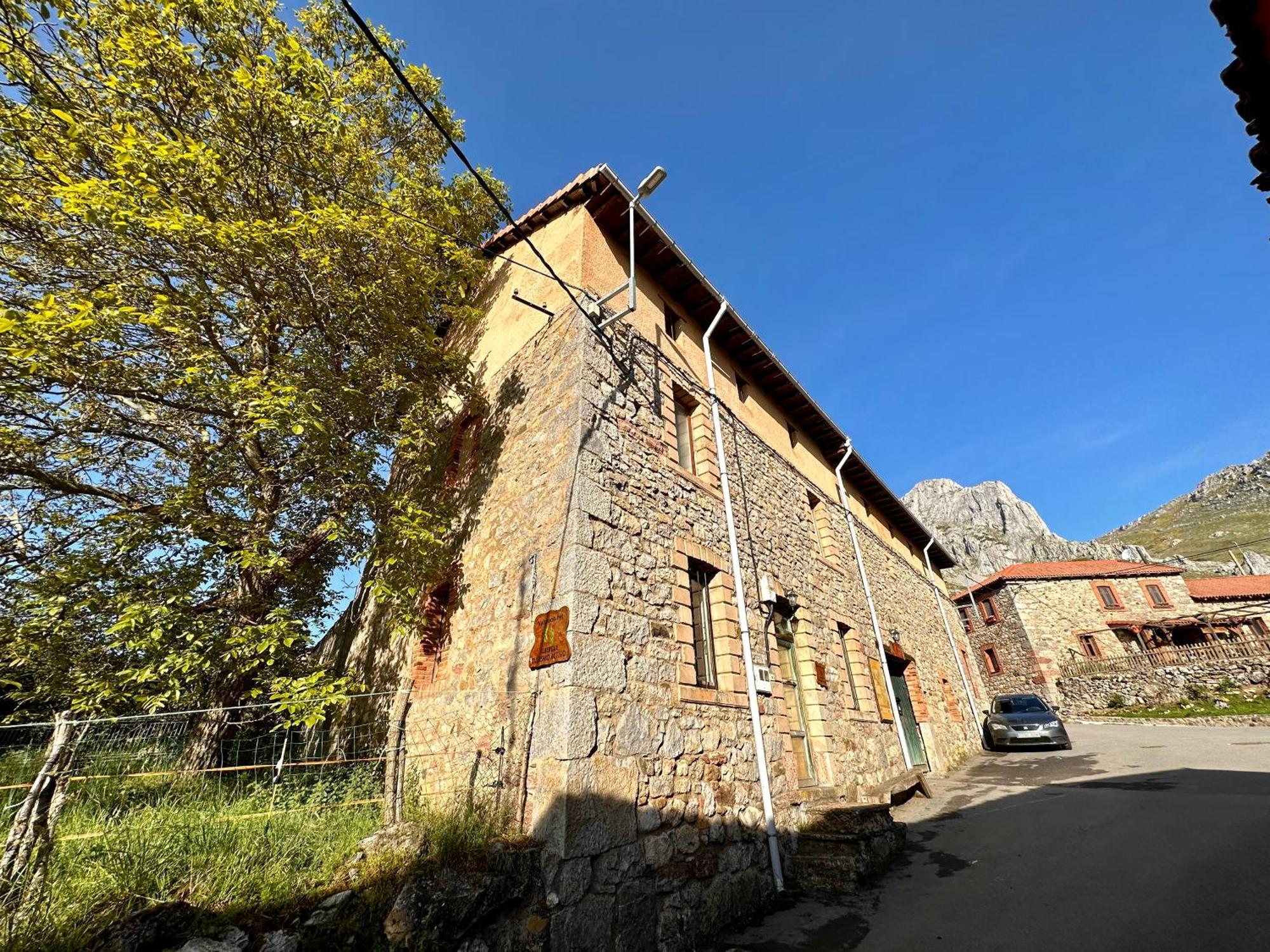 Albergue Valle De Arbas Cubillas de Arbas Εξωτερικό φωτογραφία