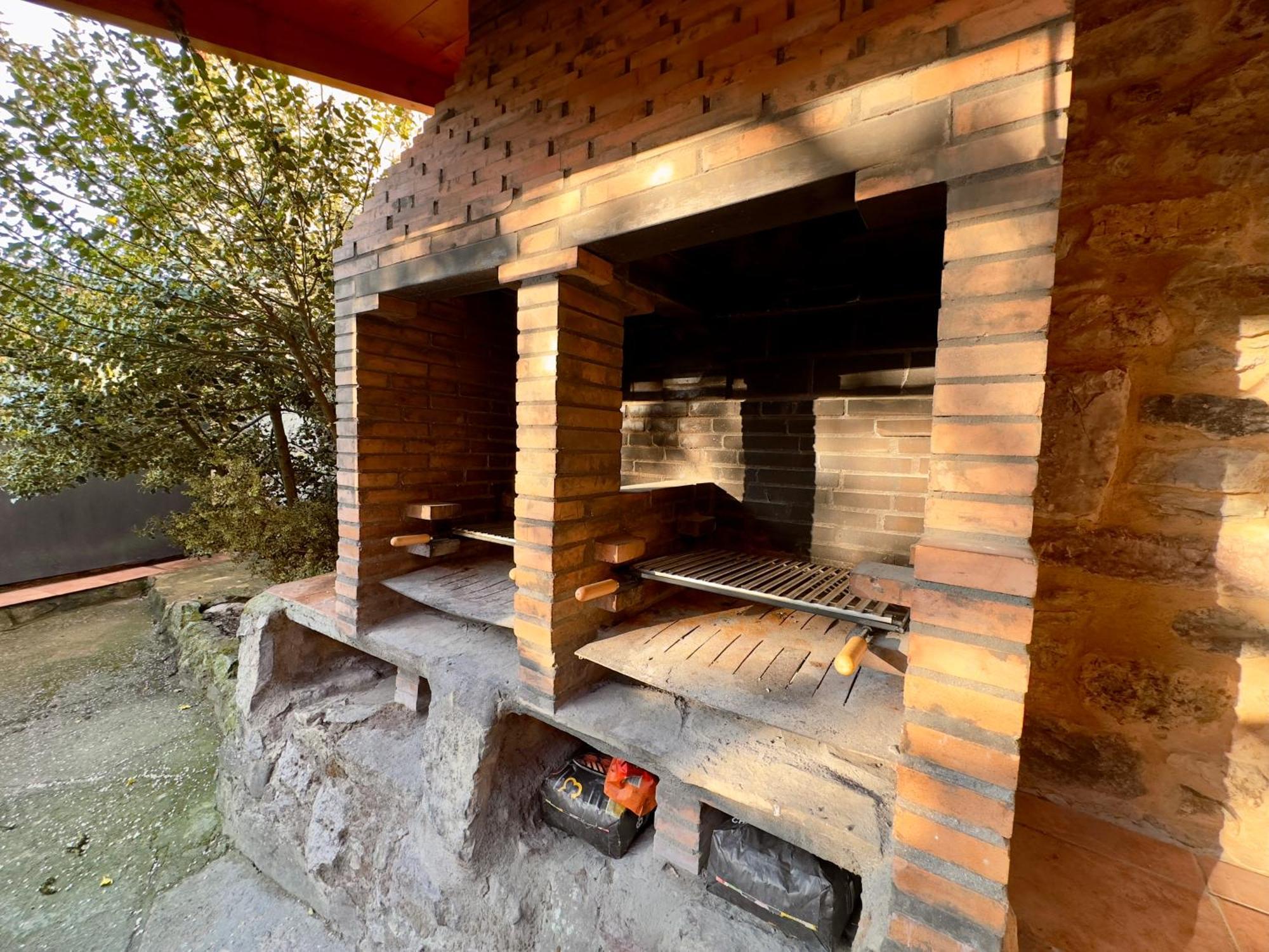 Albergue Valle De Arbas Cubillas de Arbas Εξωτερικό φωτογραφία
