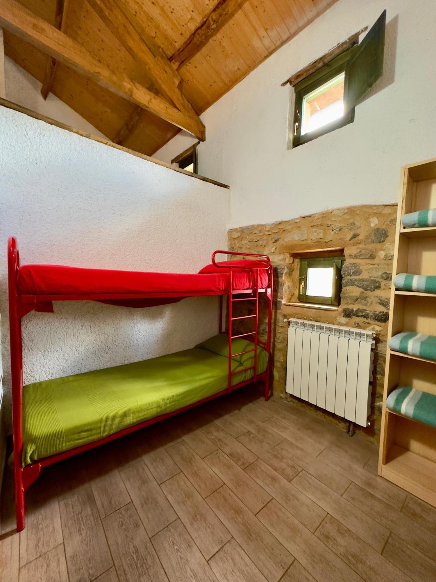 Albergue Valle De Arbas Cubillas de Arbas Εξωτερικό φωτογραφία